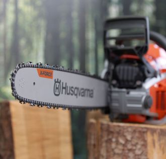 Husqvarna - Bihler automation solution for chain saws